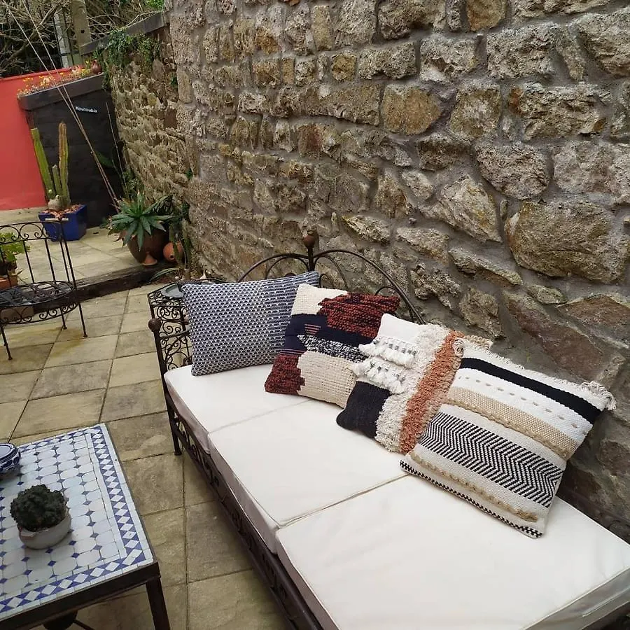 Gîte La rose des sables, aux portes de L'Orient Locmiquélic Hébergement de vacances